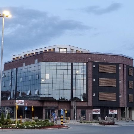 Sky Apartmani & Spa レスコヴァツ エクステリア 写真