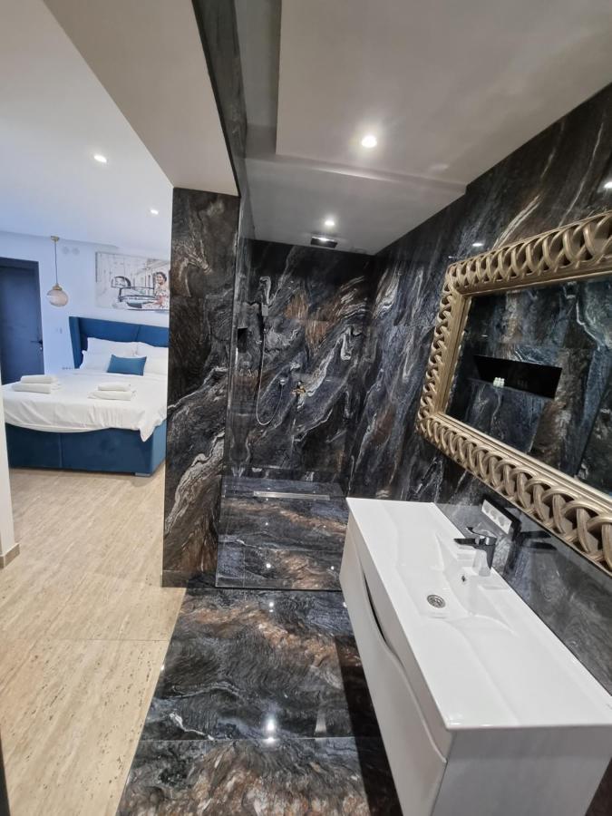 Sky Apartmani & Spa レスコヴァツ エクステリア 写真