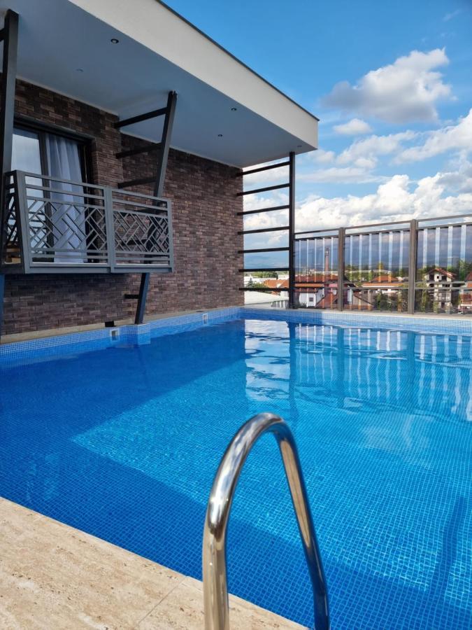 Sky Apartmani & Spa レスコヴァツ エクステリア 写真