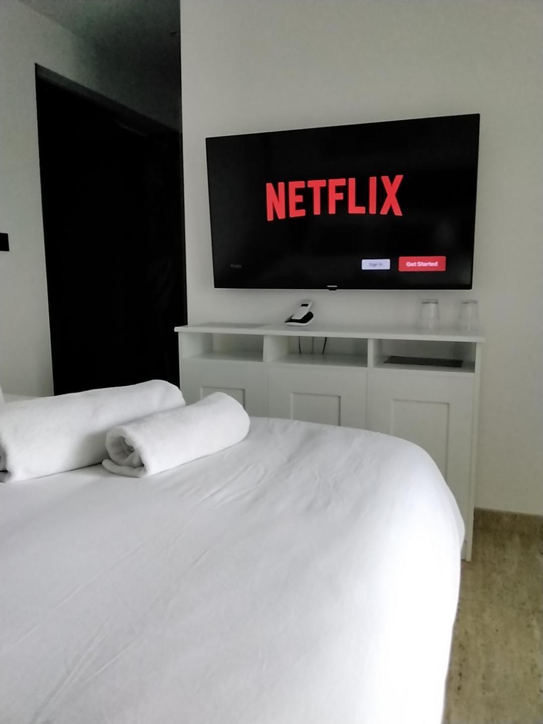 Sky Apartmani & Spa レスコヴァツ 部屋 写真