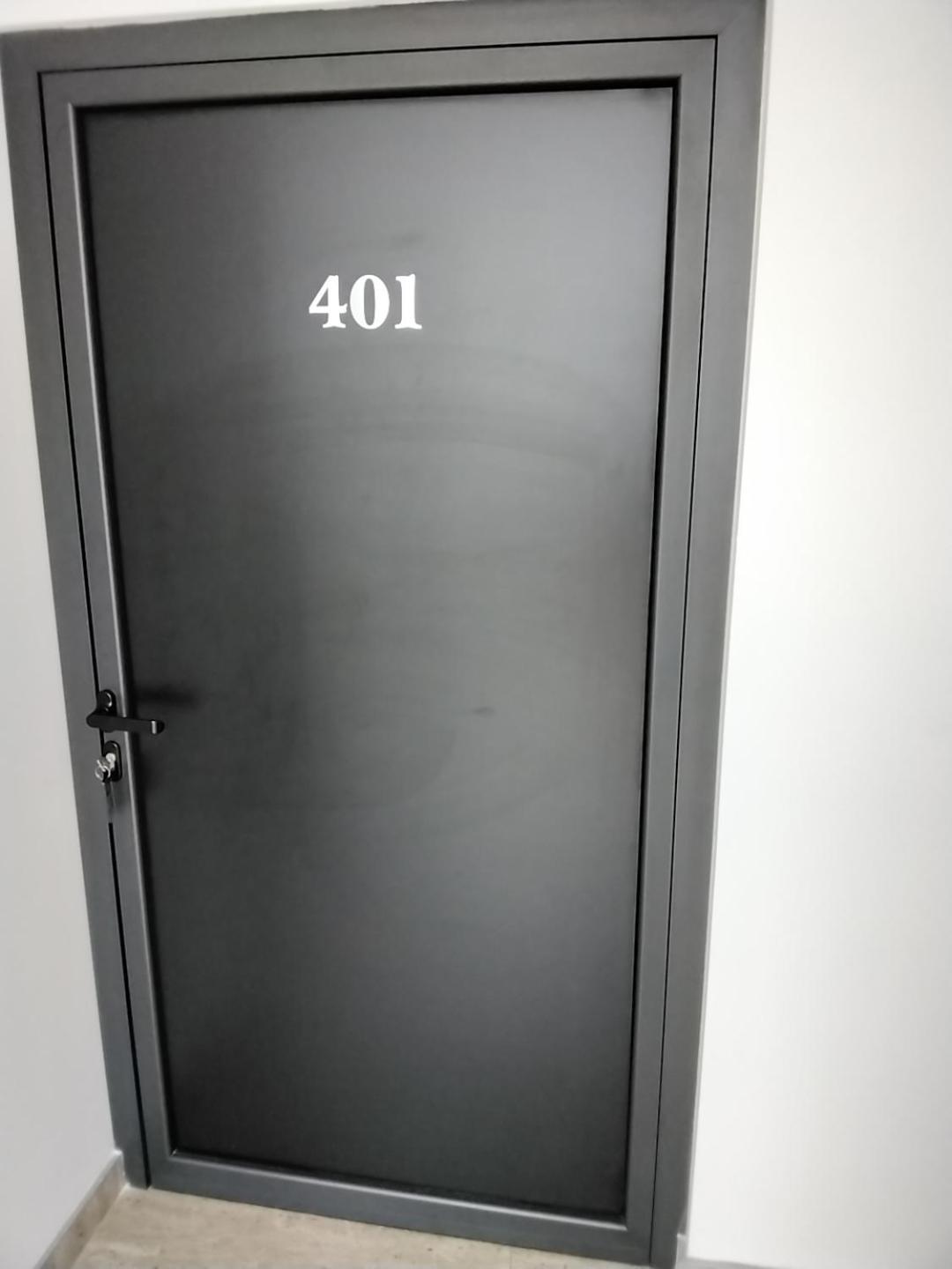 Sky Apartmani & Spa レスコヴァツ 部屋 写真