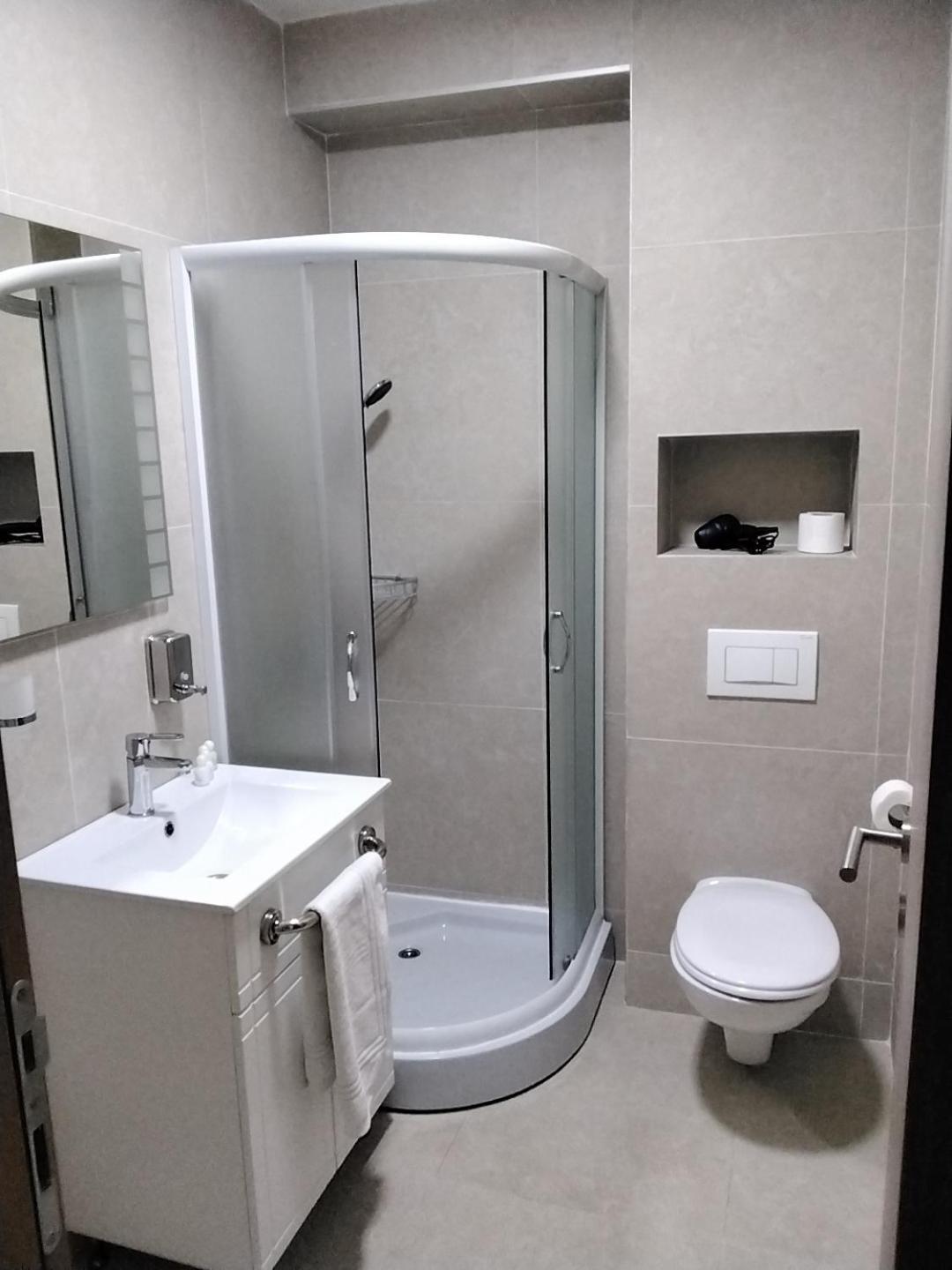Sky Apartmani & Spa レスコヴァツ 部屋 写真